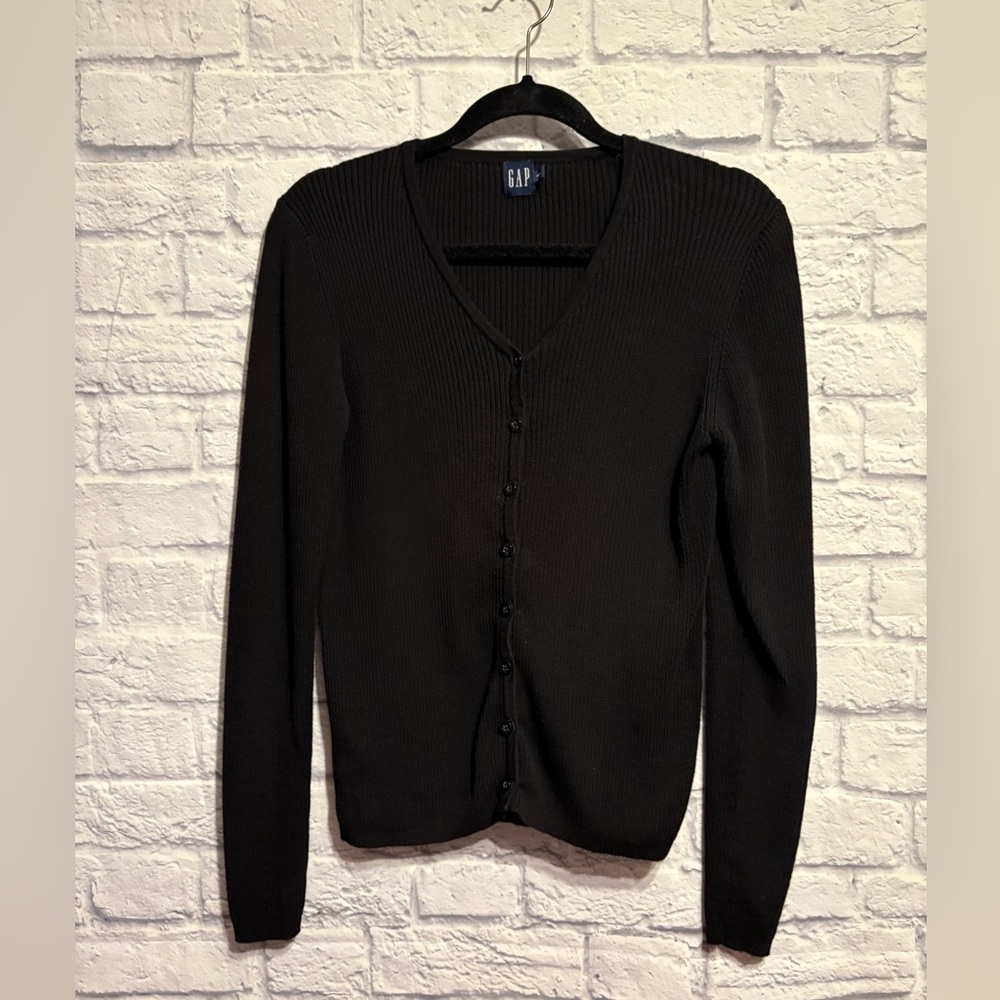 GAP Black Ribbed Cotton V-Neck Button-Front Cardigan